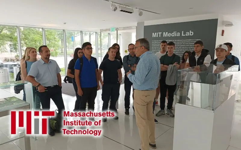 Επίσκεψη και ξενάγηση των μαθητών της FutureLab στο MIT, το καλύτερο πολυτεχνείο του κόσμου